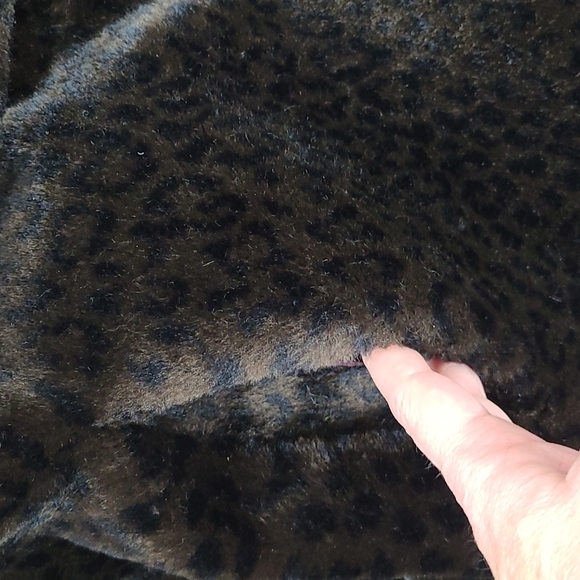 Vintage Leopard Fur Coat - Picture 11 of 13